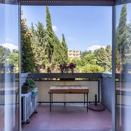 Plaza Cheery Apartment *